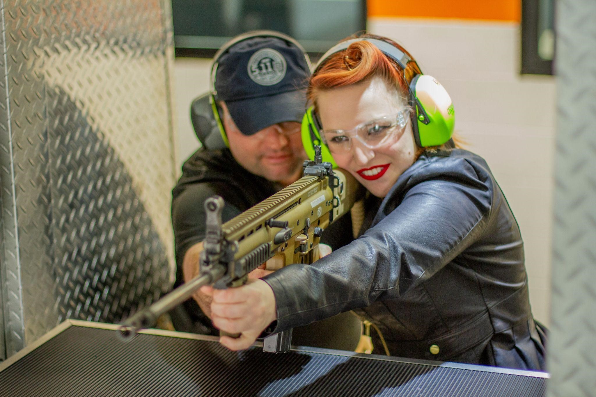 Woman shooting at Las Vegas gun range